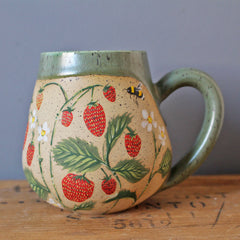 Strawberry Mug | 18 oz