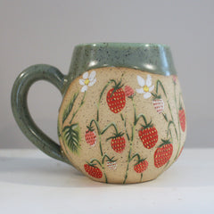 Strawberry Mug 2